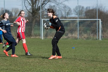 Bild 123 - C-Juniorinnen TSV Zarpen - TuS Tensfeld : Ergebnis: 2:1
